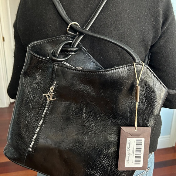 Tuscany Leather Black Leather Convertible Handbag - Picture 7 of 10